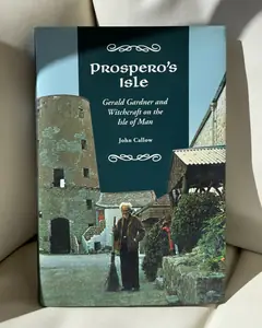 Prospero's Isle, Standard edition: the hardback in its printed dust jacket